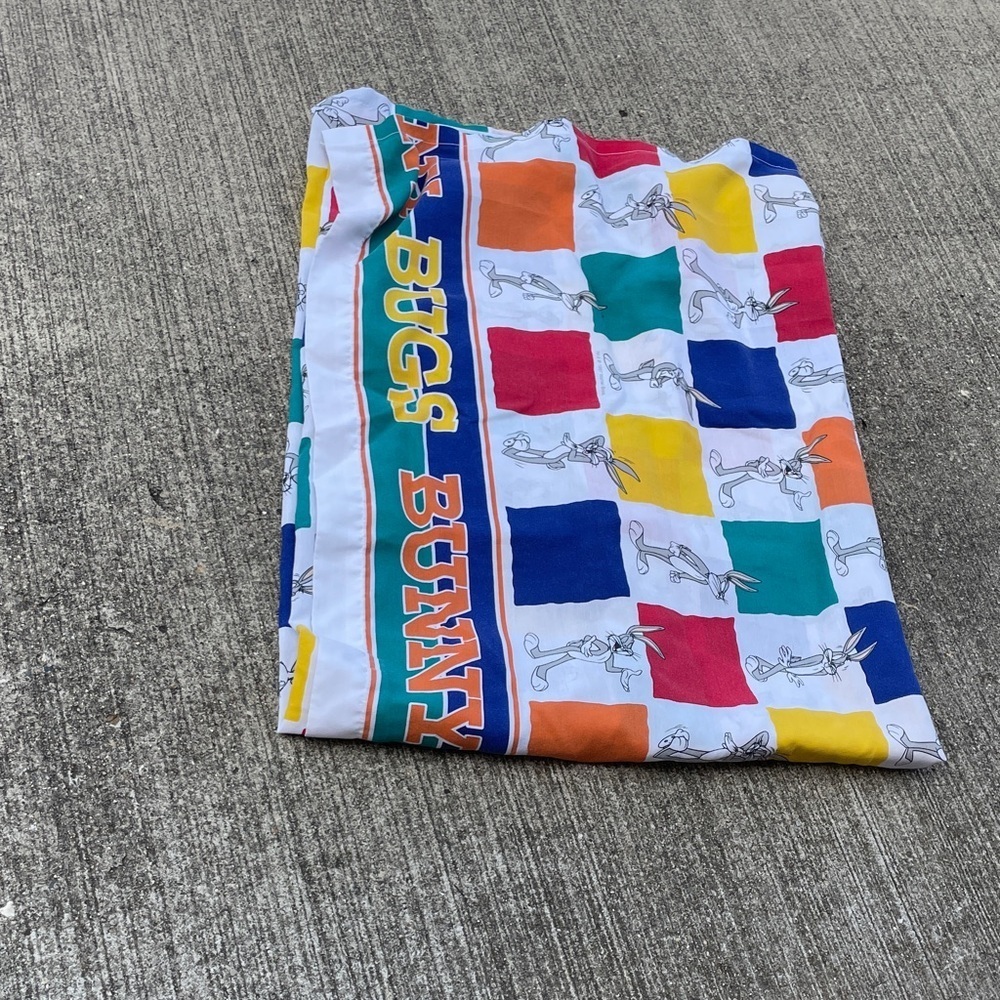 1997 Warner Bros. Bugs Bunny Twin Sized Flat top sheet Vintage Y2K Retro
